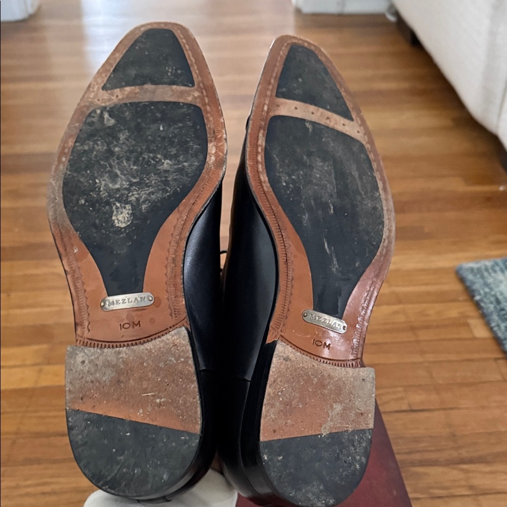Mezlan Black Leather Oxfords - Picture 5 of 7